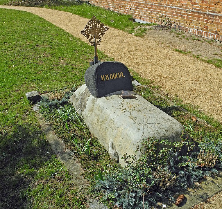 Machbubas Grab auf dem Friedhof der Jakobuskirche in Bad-Muskau